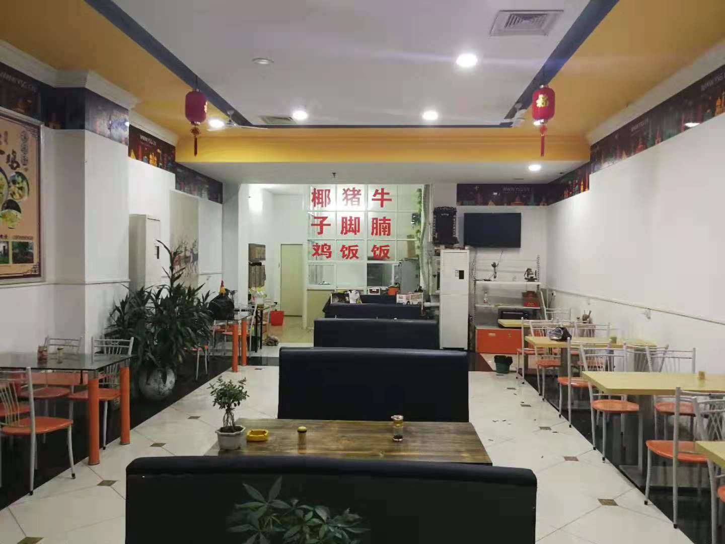 海甸岛三东路京海花园一楼商铺餐饮转让