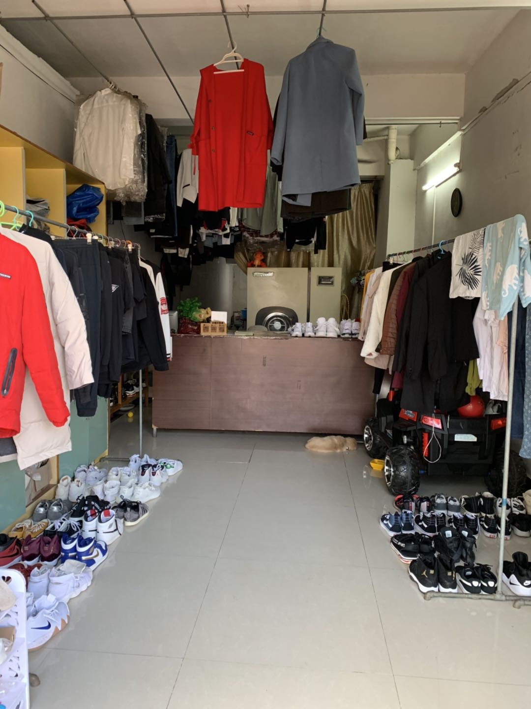 海经院旺铺(转让) 干洗店旺铺急转让