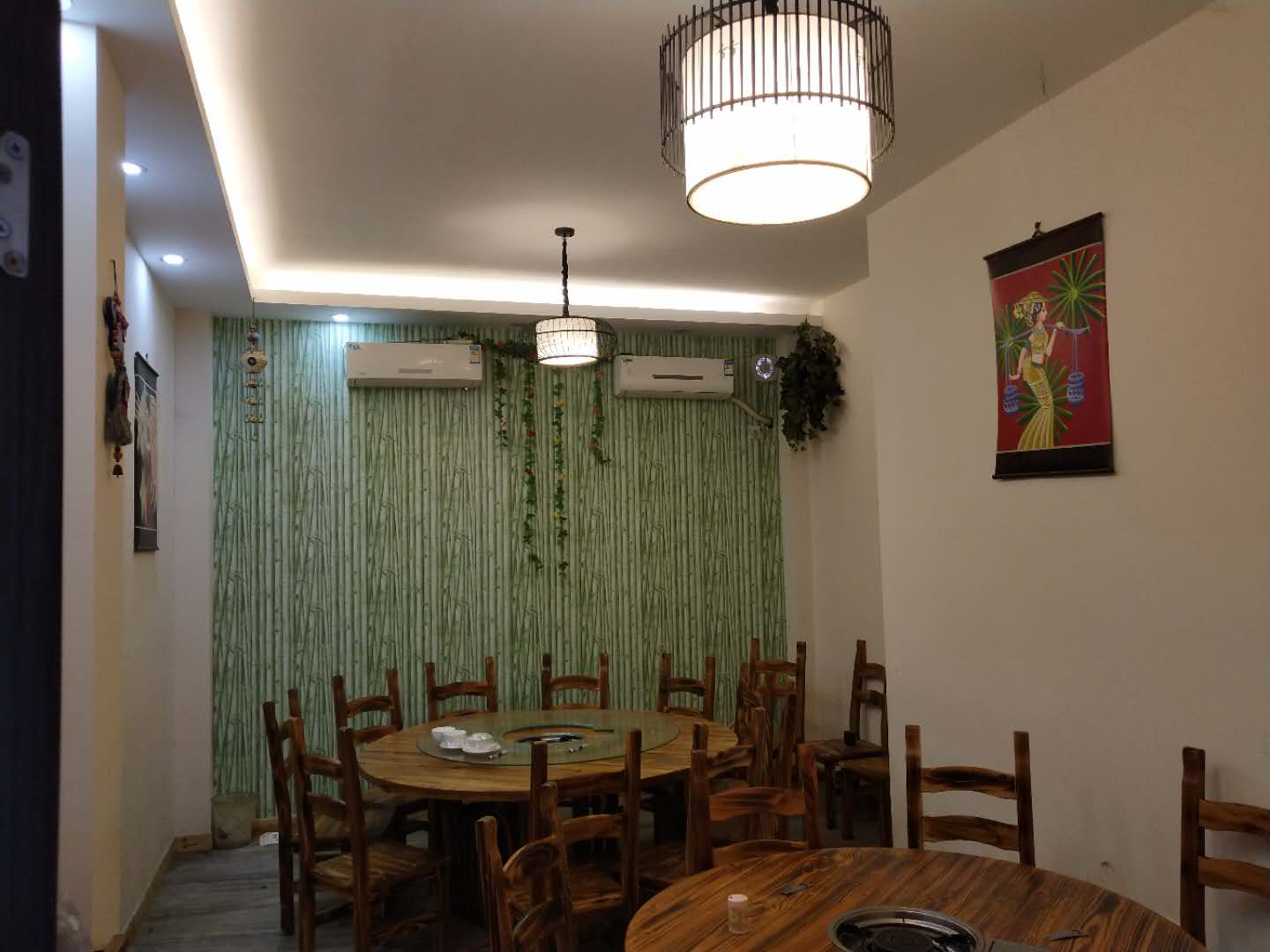 老城餐馆转让，可空转