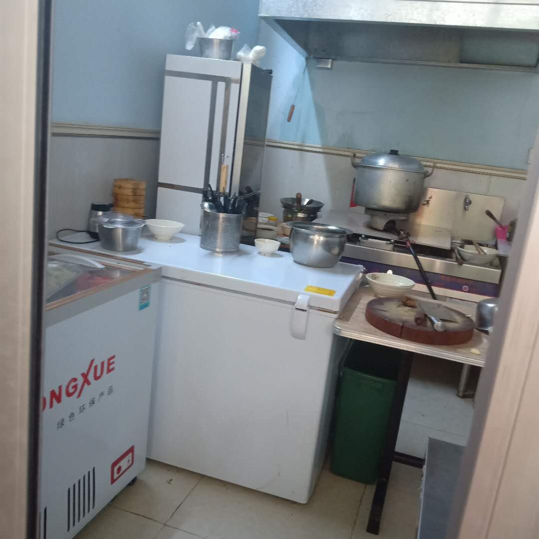 【7.5万低价转让】丘海一横路餐饮店铺