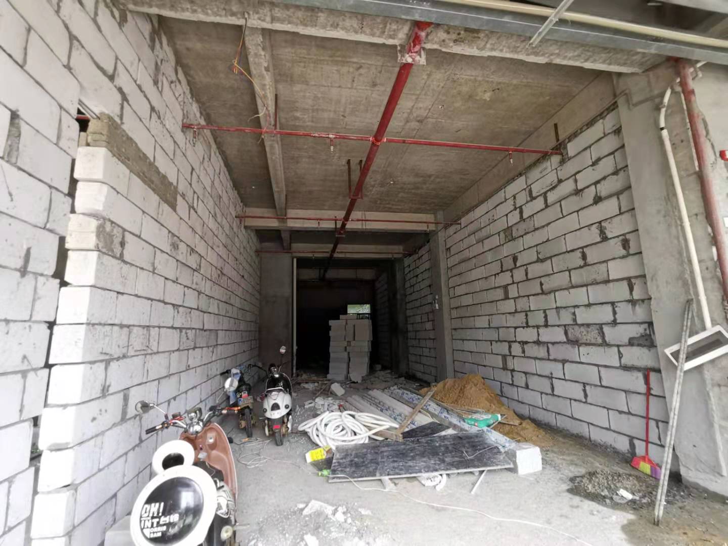 椰海大道吾悦广场对面昌茂·城邦邸商招租