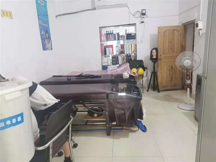 海甸岛白沙门经营多年老店转让