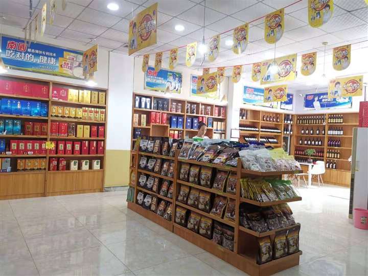 文明东板桥路大型小区底商营业中烟酒店转让
