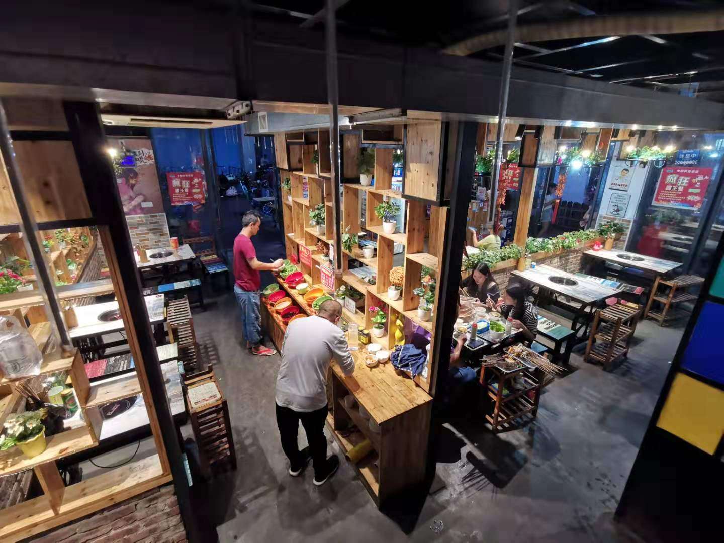 万达广场南洋里200平旺铺转让