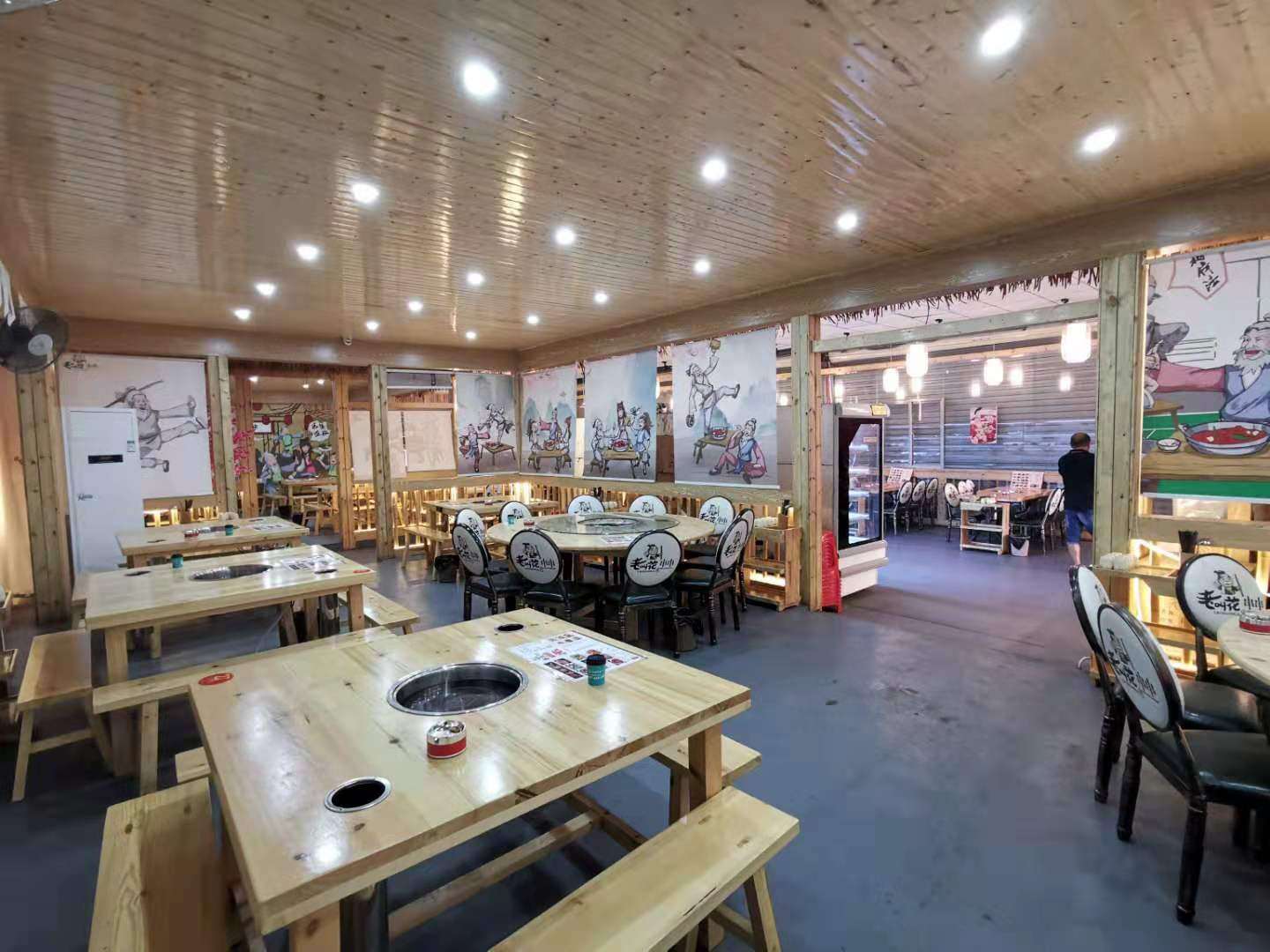 金盘夜市餐馆店转让