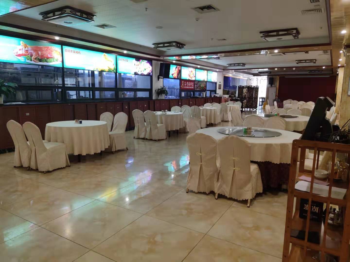 南沙路地理位置优越大型餐馆转让
