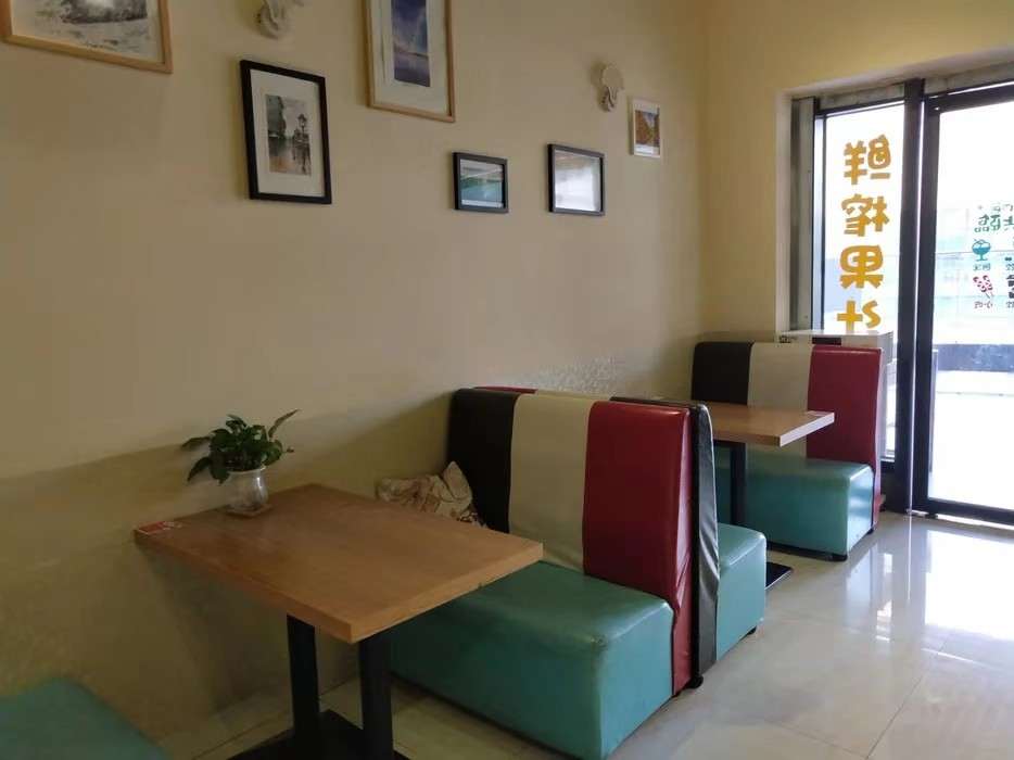 【急】可空转吾悦广场三楼水吧，价格可谈