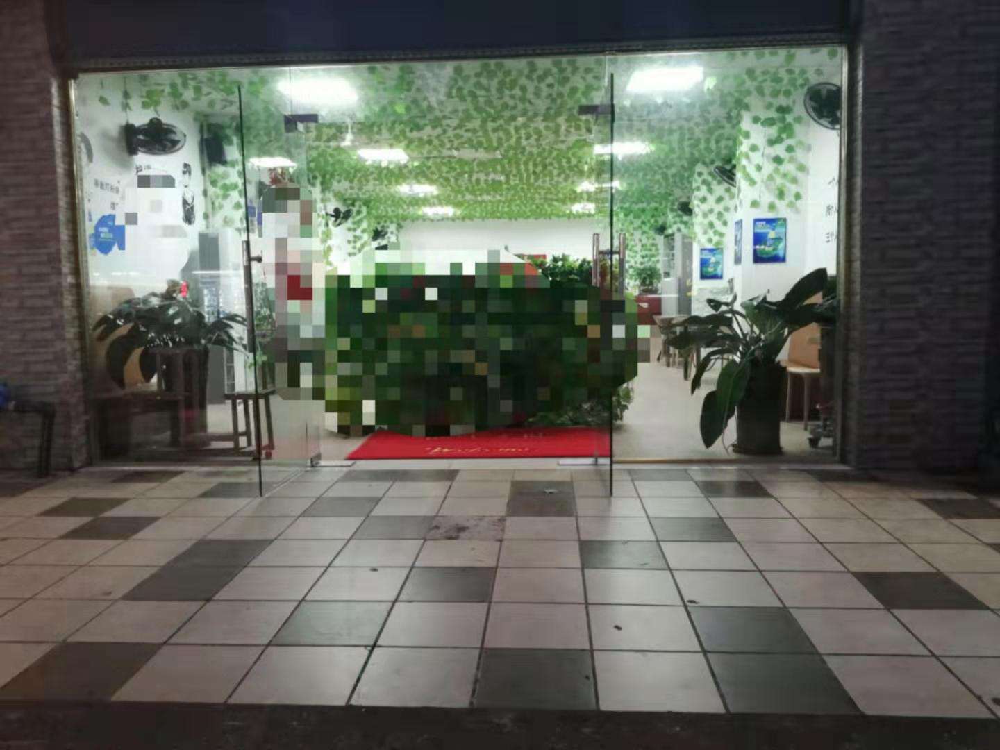 义龙西路餐饮旺铺转让（招租早餐时间段）