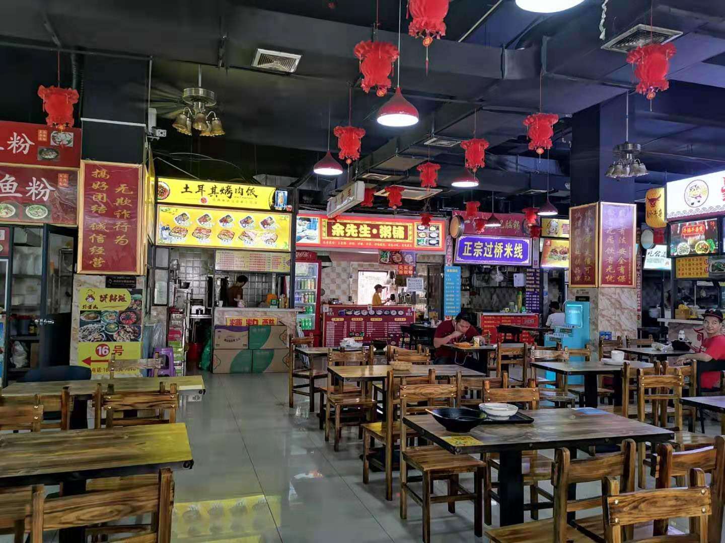 府城高登西街好吃优美食城小吃店转让