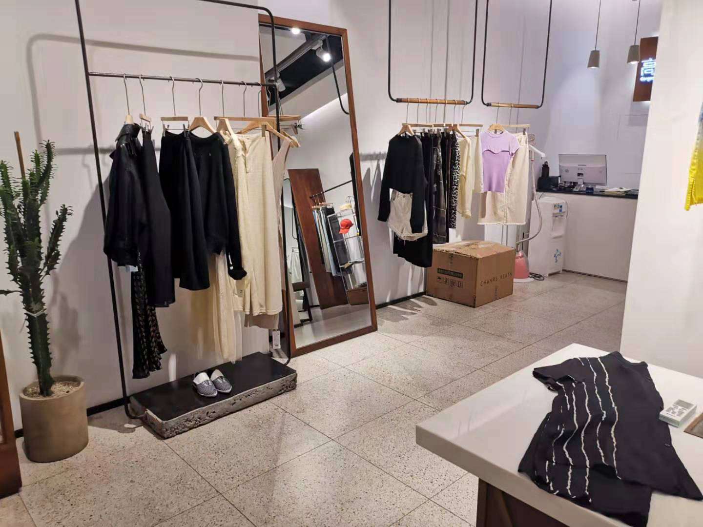 府城中山路步行街旺铺转让只转3万