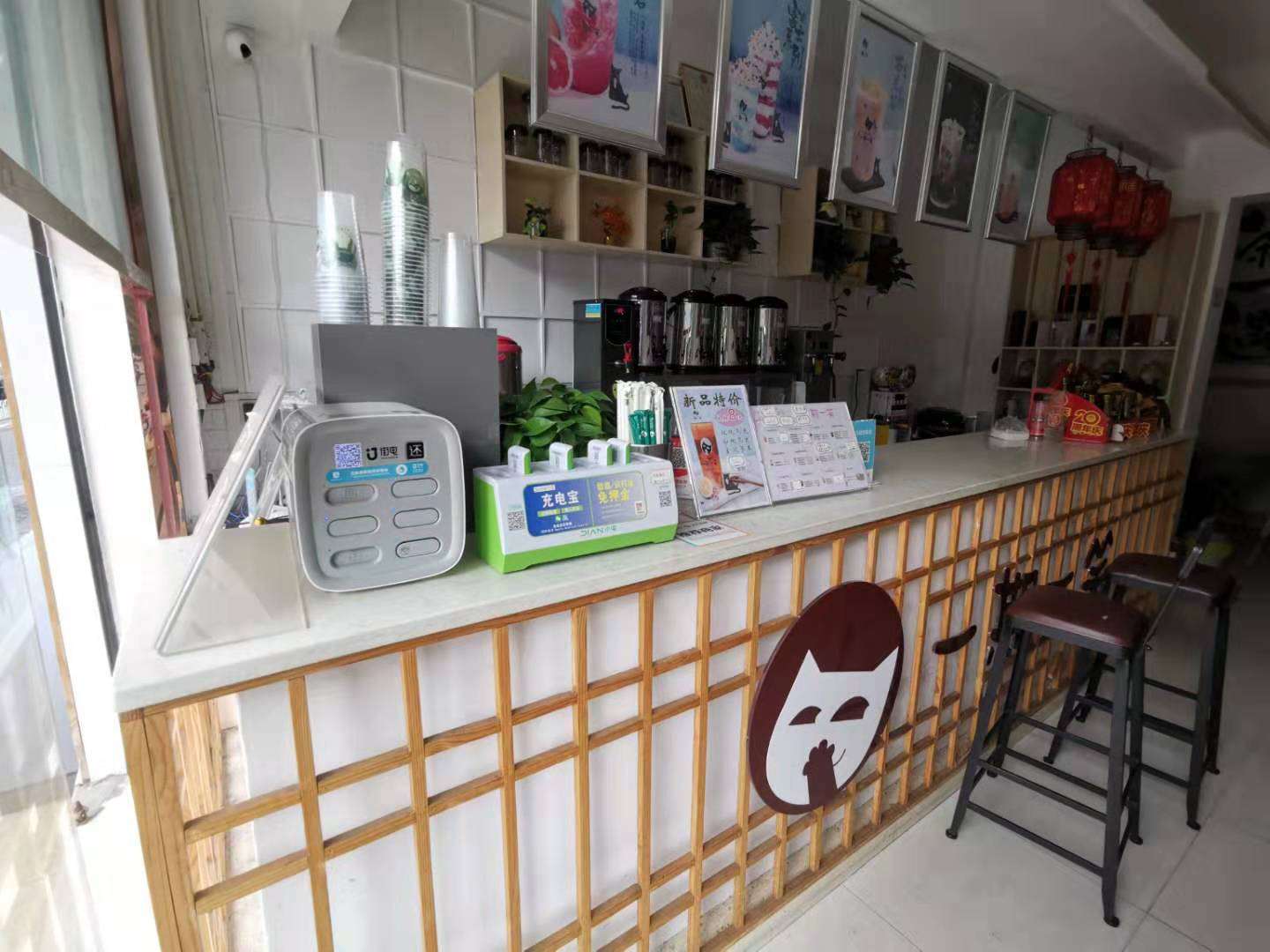 海垦路八一新村夜市旁冷饮店转让