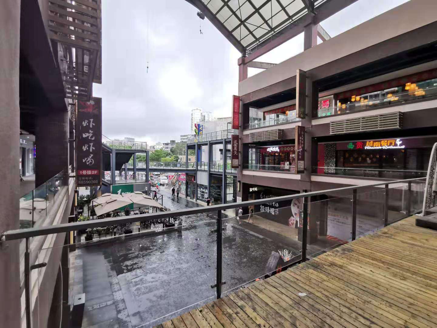 上邦百汇城步行街品牌餐饮店转让