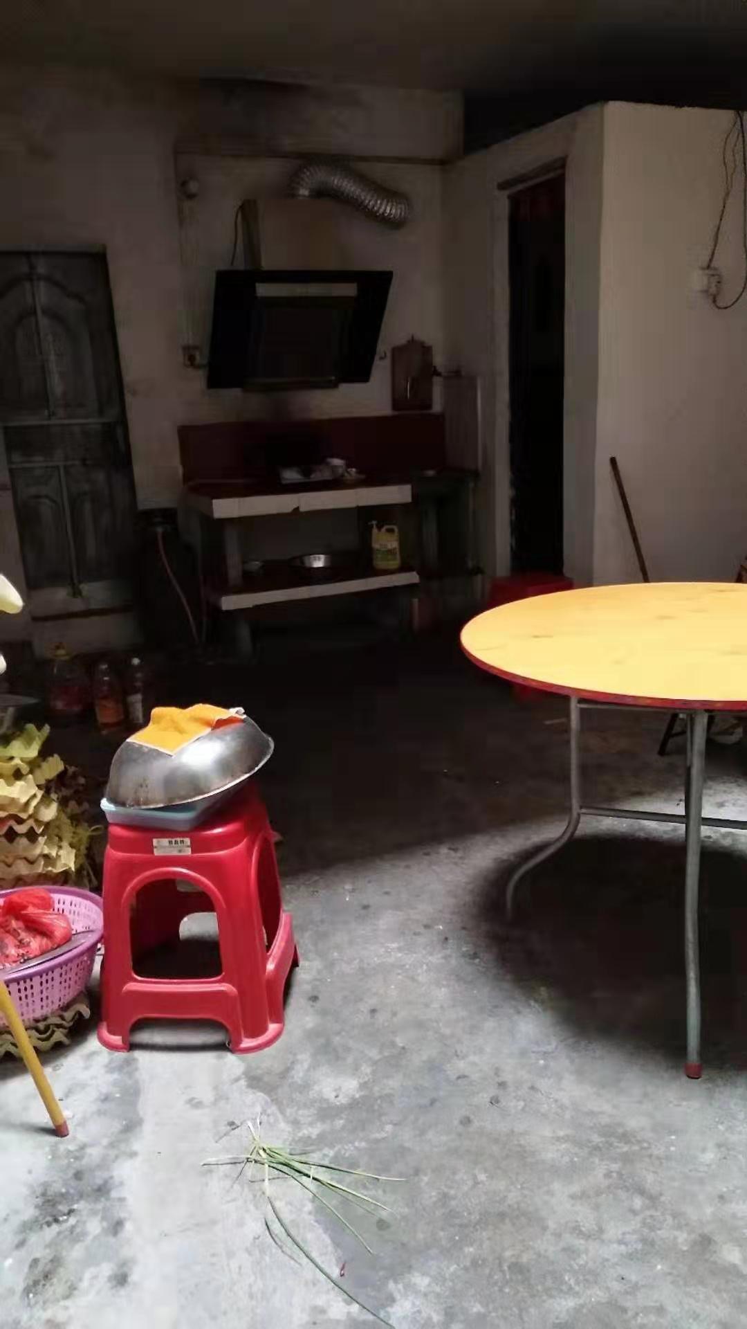 (转让) 本人在这边不适应，希望懂五金防水的优先