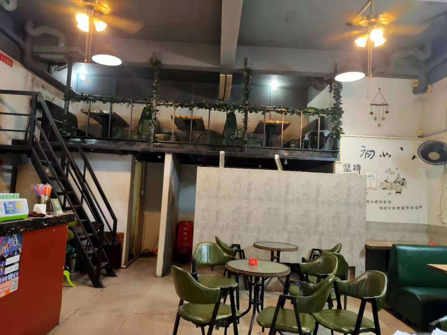农垦中学附近滨涯路水吧转让