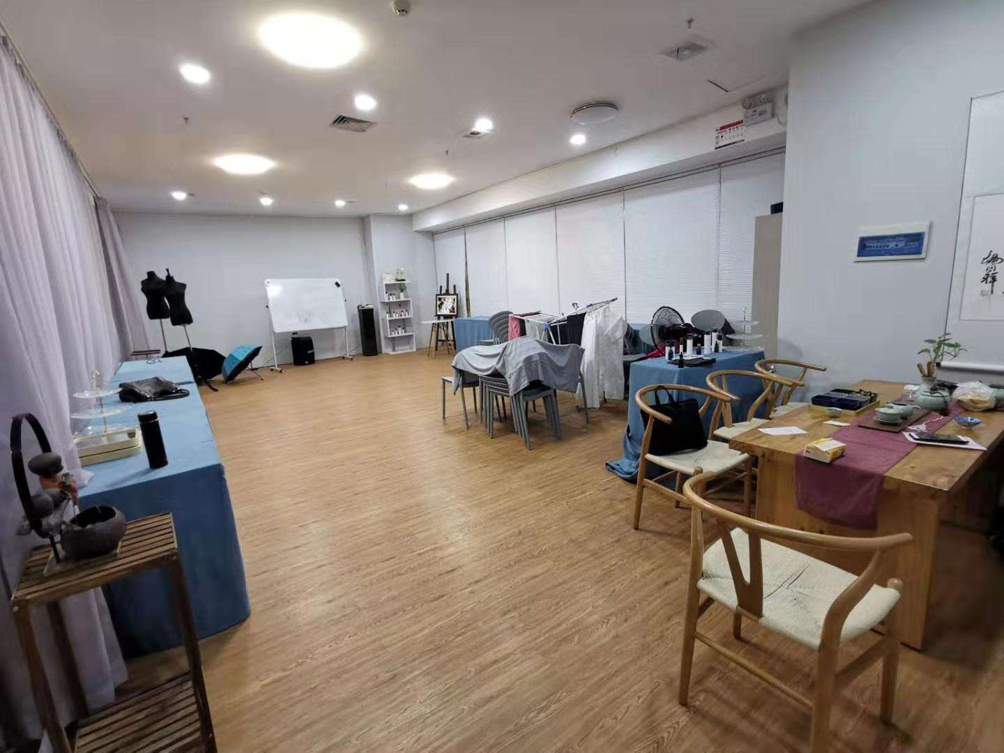 南亚广场美容养生会馆转让无转让费