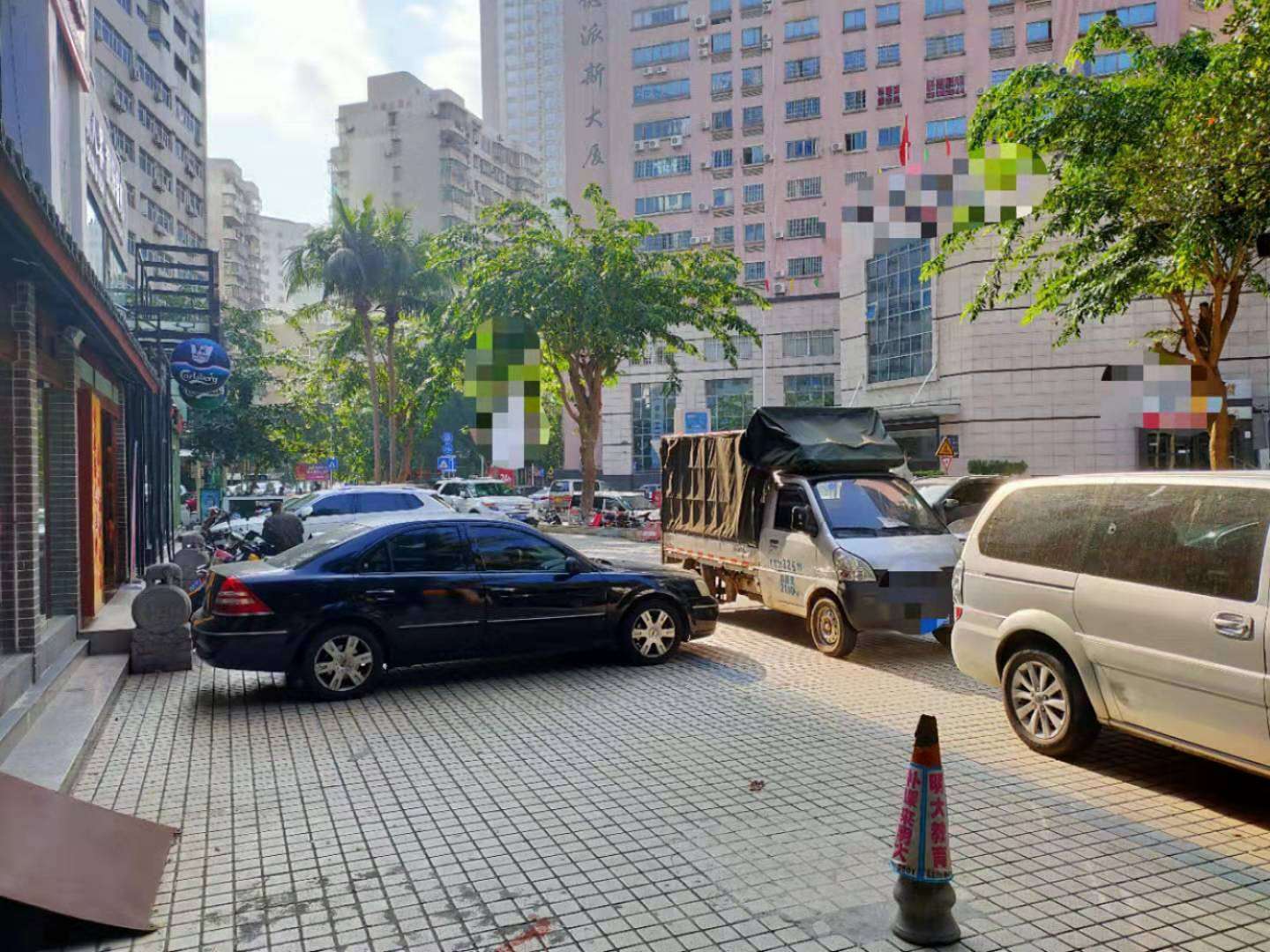 国贸临街外场 200平米餐馆店转让