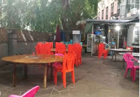 国贸临街外场 200平米餐馆店转让