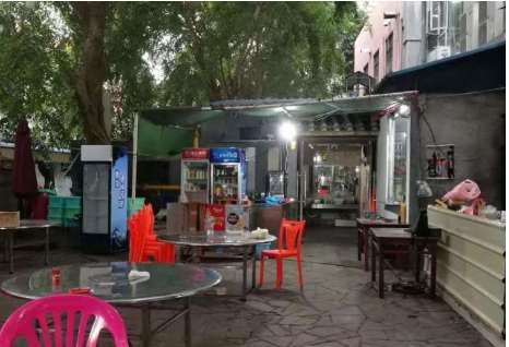 国贸临街外场 200平米餐馆店转让