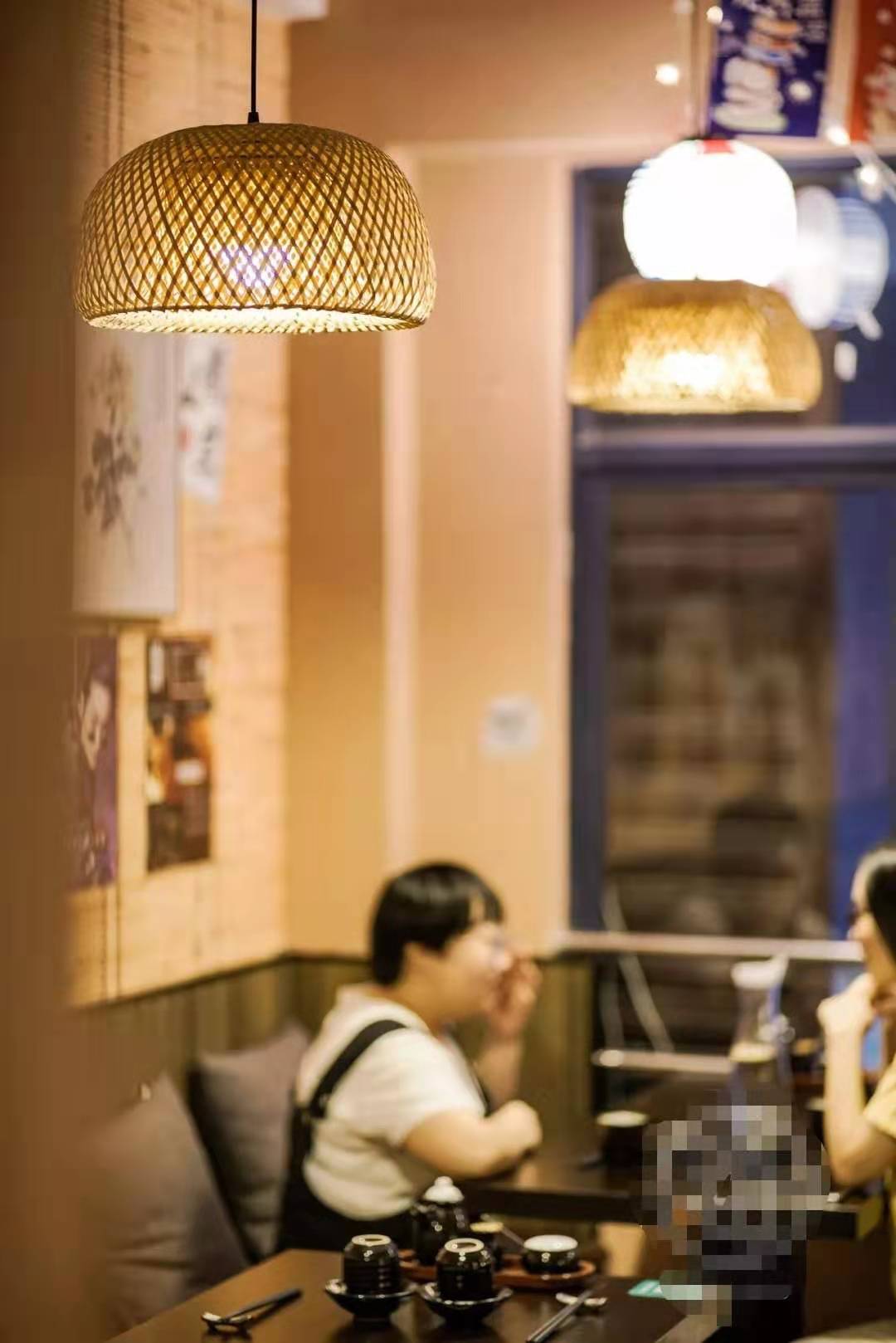 海南大学北门 临街旺铺170平米主题餐饮店转租