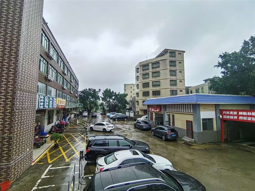 长流镇主干道临街空铺招租无转让费