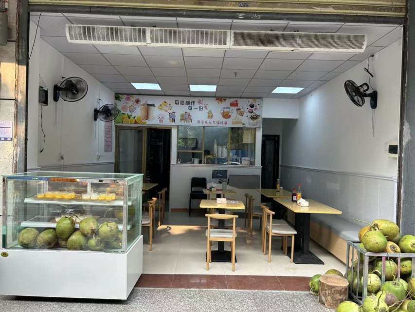 白沙县城营业中临街小吃店转让