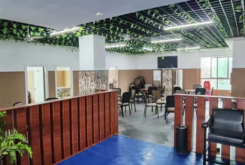 临高二环路酒店二楼台球棋牌台球馆转让