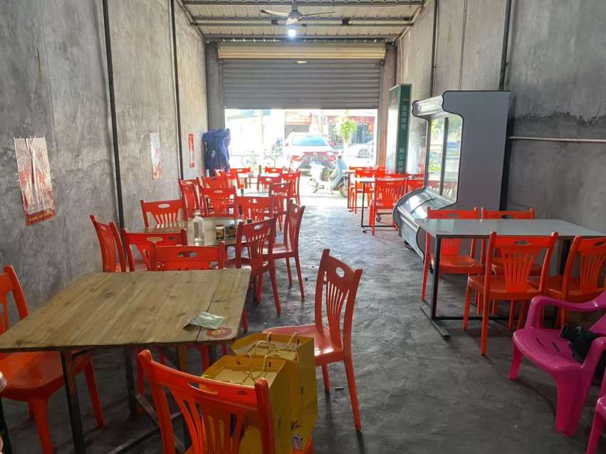 临高县二环东路餐饮店转让